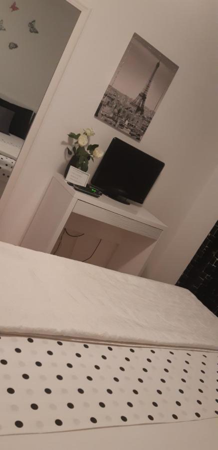 Apartman Dominik Макарська Екстер'єр фото
